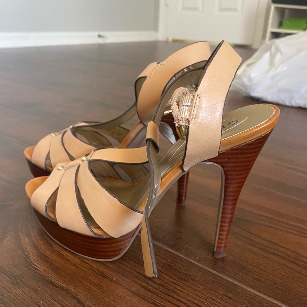 Brown Guess high heels women’s 7